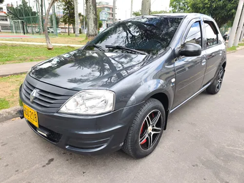 RENAULT LOGAN 2013