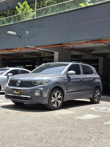 VOLKSWAGEN T-CROSS 1.0T TRENDLINE AT