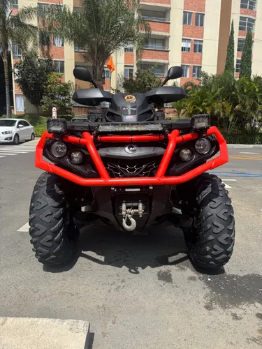 Can am outlander 650 max xt Modelo 2020