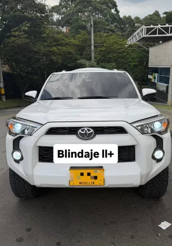 Toyota 4Runner sr5  2017 blindaje ll