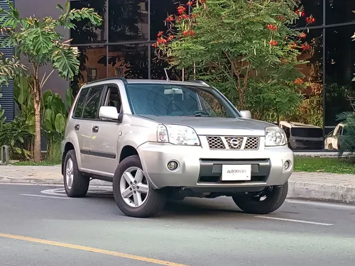 NISSAN X TRAIL 2.5 CC