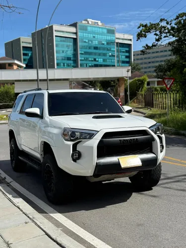 TOYOTA 4RUNNER 4.0 AT GASOLINA  2021