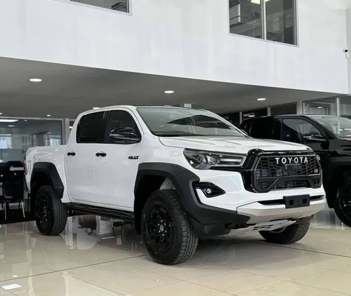 Toyota Hilux GR 2.8 2026 4x4 diésel automático