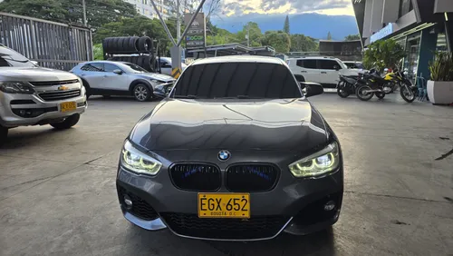 BMW 120i Paquete M