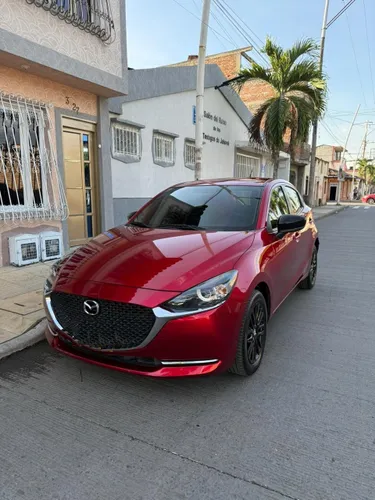 MAZDA 2 HB Grand Touring Automatico