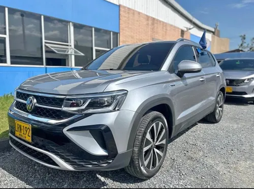 Volkswagen Taos Highline 2022