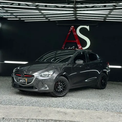 Mazda 2 Touring 2019 1.5