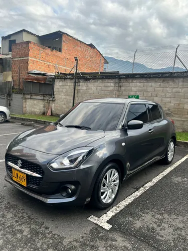 Suzuki Swift Híbrido mecánico 