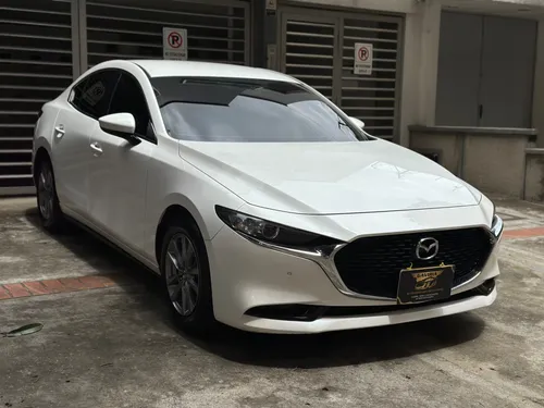 Mazda 3 Touring 2020