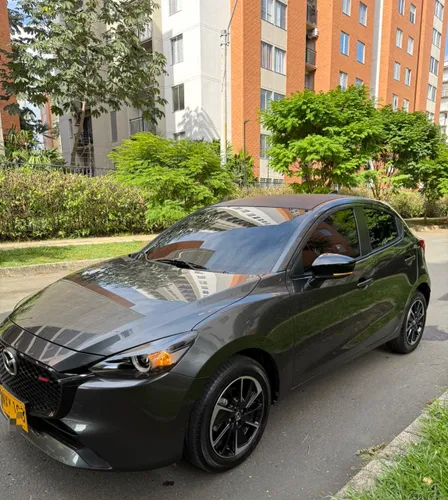 Mazda 2 Grand Touring LX 2025