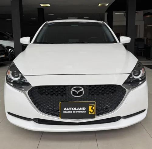 Mazda 2 Sedan Touring 2024