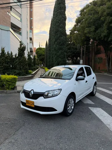 Renault Sandero authentique 1.6 2017