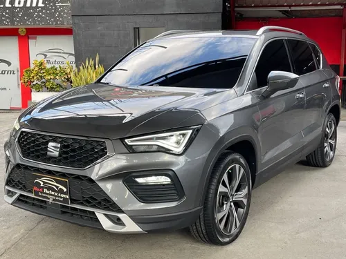 SEAT ATECA STYLE SPORT TP 2023  1.4L Turbo Gasolina