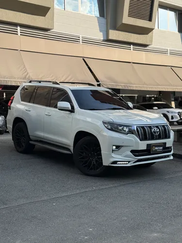 TOYOTA LAND CRUISER PRADO VXL