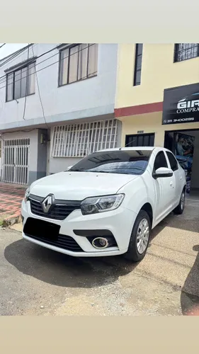 Renault Logan Expression 1.6 Mecánico 
