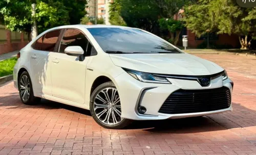 Toyota Corolla 2022 blindaje 2 plus  único dueno