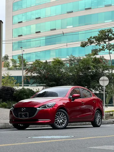 Mazda 2 Grand Touring LX Sedan