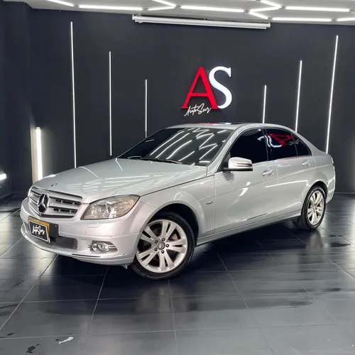 Mercedes Benz C200 2011