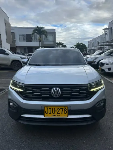 VOLKSWAGEN TCROSS CONFORTLINE