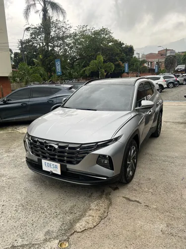 HYUNDAI TUCSON PREMIUM