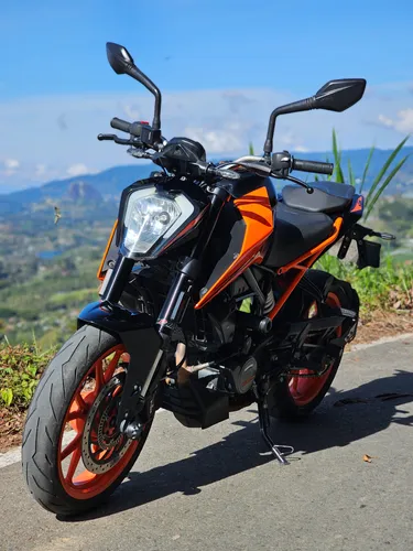 KTM Duke 200 ng 2022