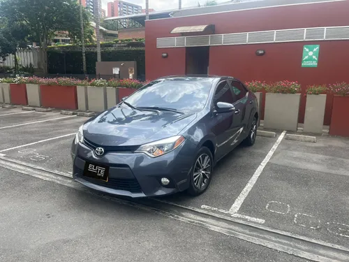 Toyota Corolla SE 2016