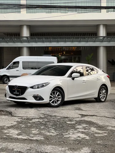 Mazda 3 Touring 