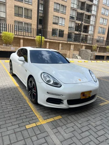 PORSCHE PANAMERA 2014