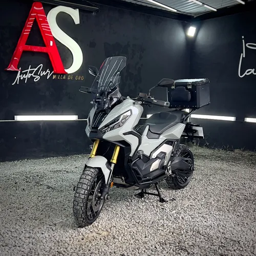 HONDA XADV 750 2023 AT