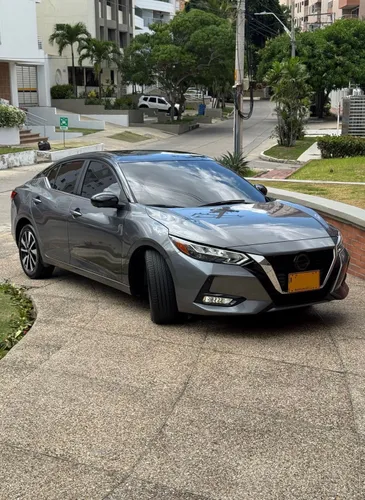Nissan Sentra Exclusive 2024