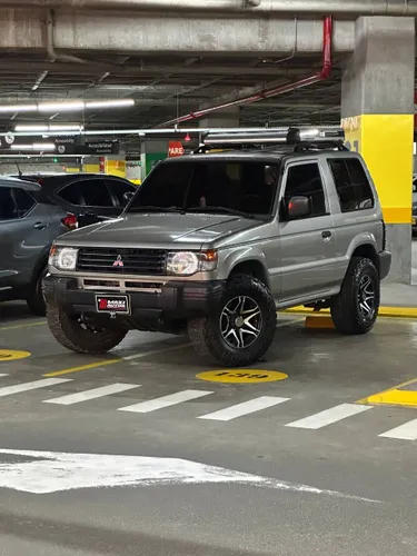 MITSUBISHI MONTERO V6 2003 MT 3.000L PLATA 241.500KMS