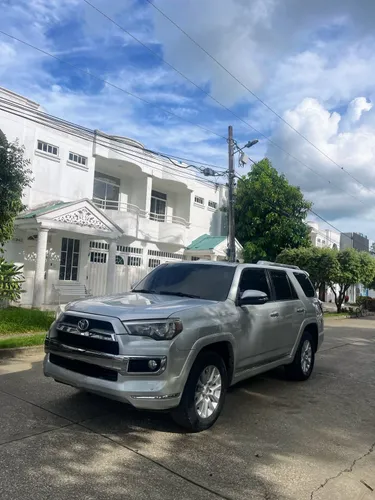Toyota 4 runner limited 2017