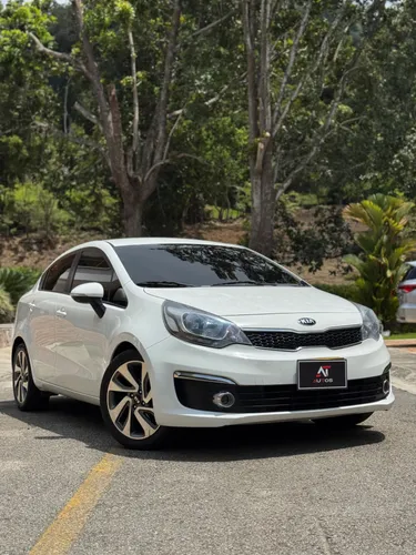 KIA RIO  2017  SEDAN  MEC  1.250