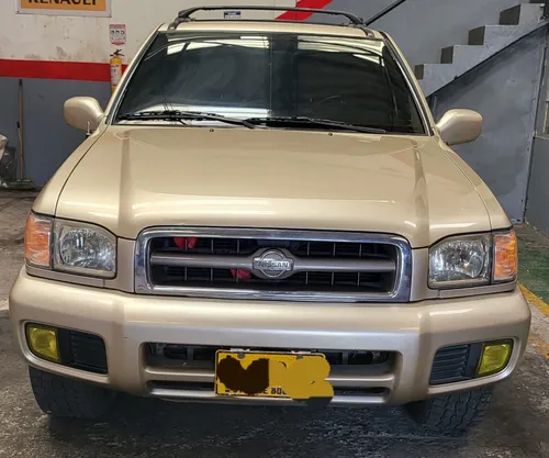 Nissan Pathfinder 1999 japonesa