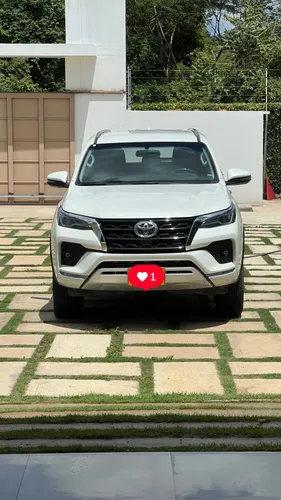 TOYOTA FORTUNER SRV 2021 