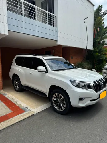 TOYOTA Prado TXL 2020