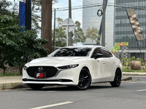 MAZDA 3 TOURING HV 2024
