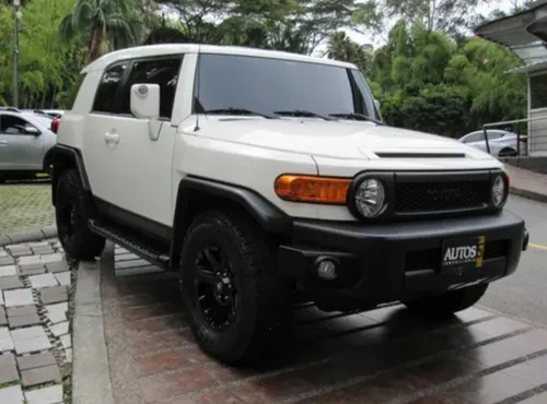 Toyota FJ Cruiser 2022