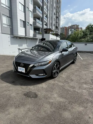 NISSAN SENTRA SR