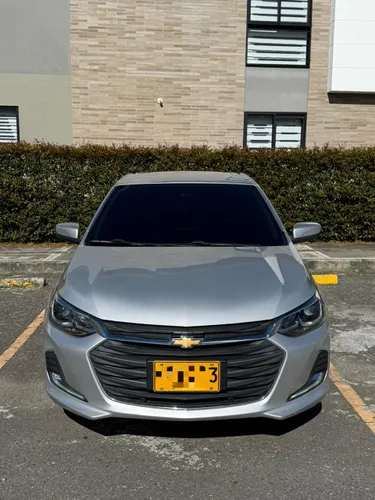 CHEVROLET ÓNIX TURBO PREMIER 