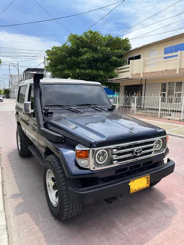 Toyota Land Cruiser Fjz73 4x4 macho 1996