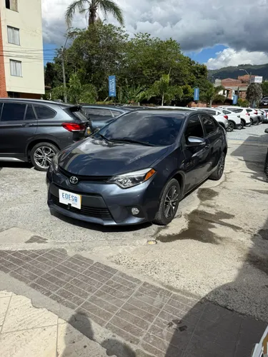 TOYOTA COROLLA LE