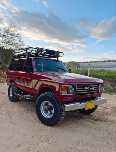 Vendo espectacular TOYOTA FJ62 1985 3F