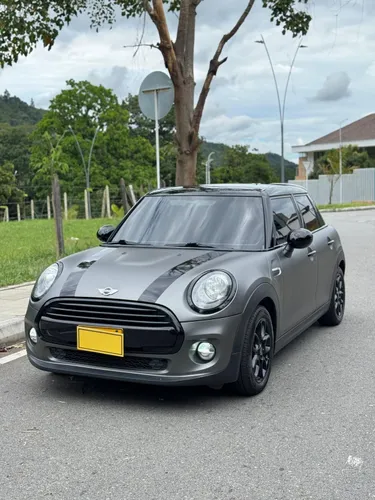 MINI COOPER  2016  5P  AUT  1.5 TURBO
