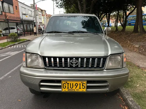 Toyota Prado Sumo Select 2001