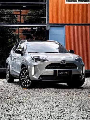 Toyota Yaris XLS Hybrid 2023
