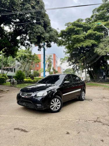 Kia Rio Xcite 1400cc 2012 