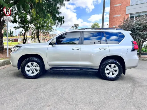 Toyota Prado TXL 4.0 Blindada