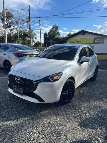 Mazda 2 Grand Touring 2024