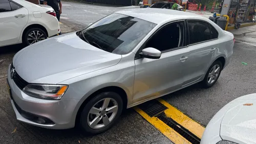 Volkswagen Jetta 2.5lt 2014 36.000km